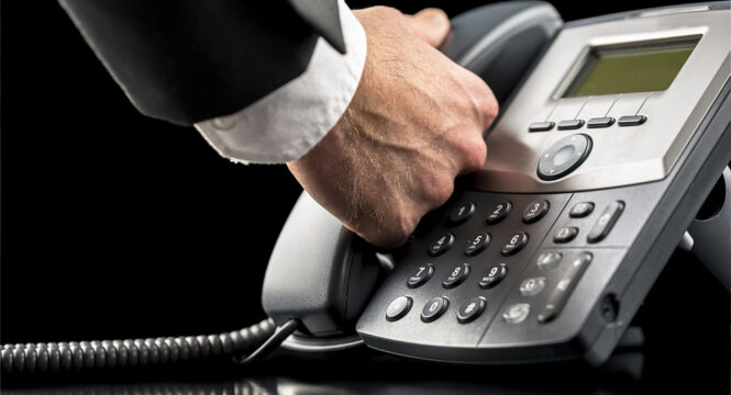 5 Tips for Choosing the Right Business Phone Service