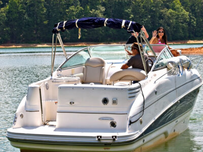 Buying Tips to Find the Right Repossessed Boat Deal